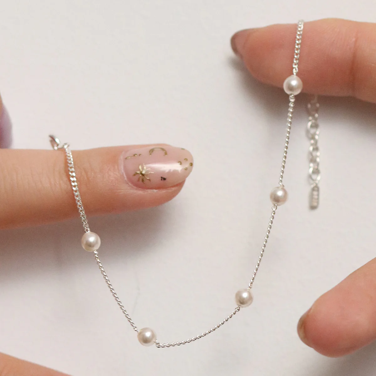 Five pearl relayed bracelet - Image 3