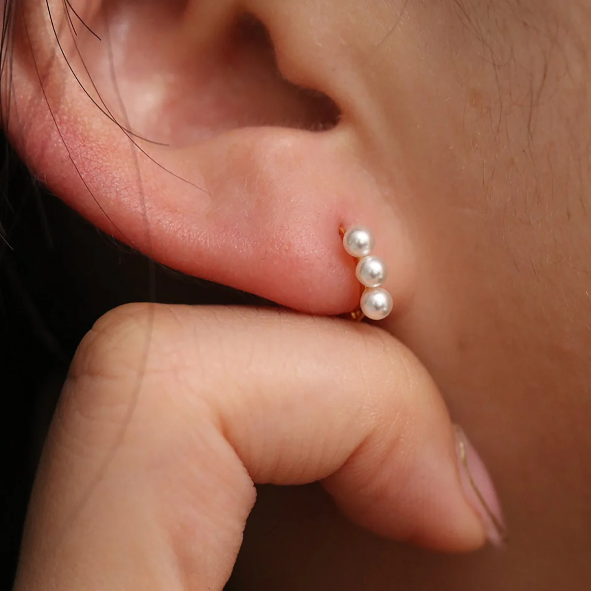 Triple Pearls Huggie Earring - Image 10