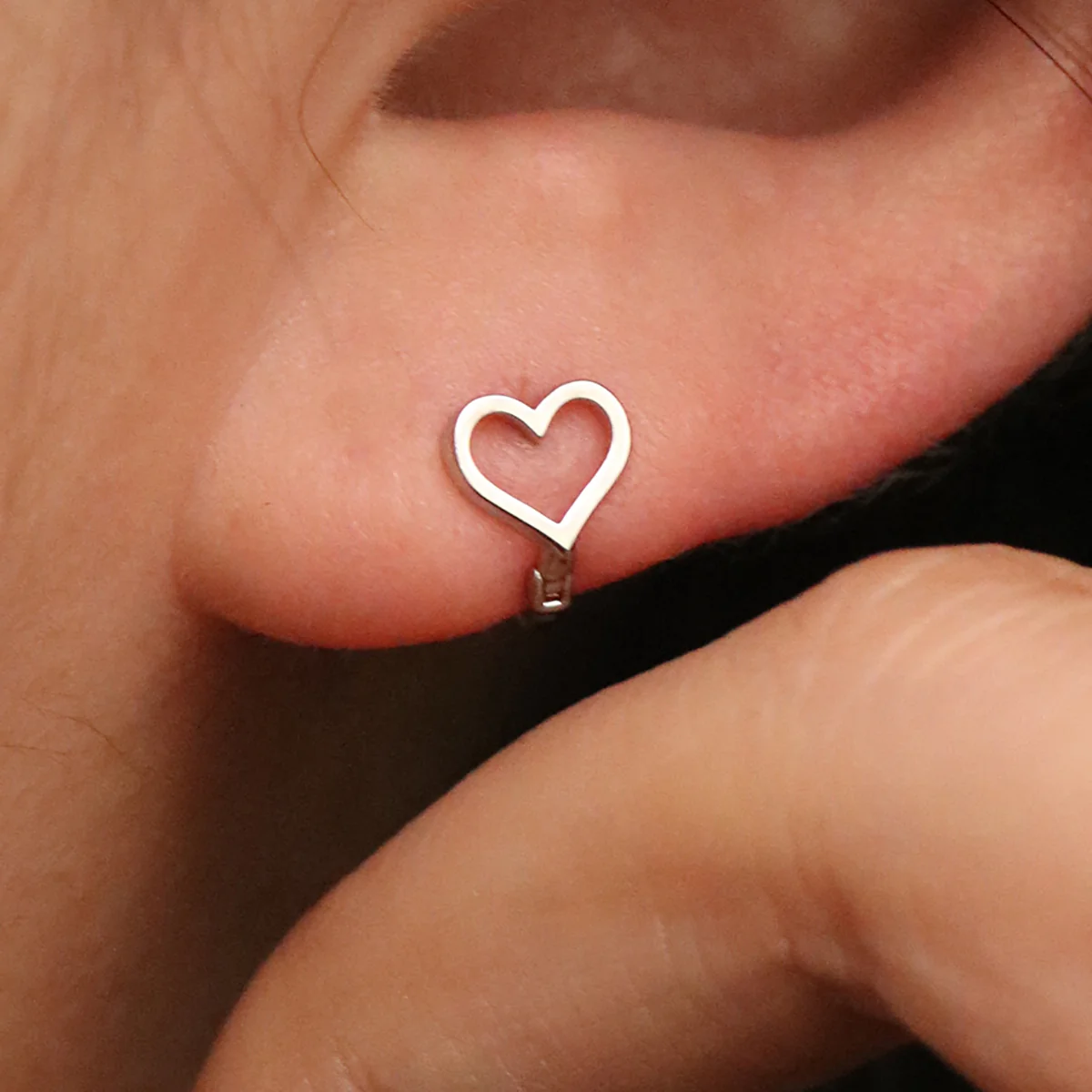 Line Heart Huggie Earring - Image 11