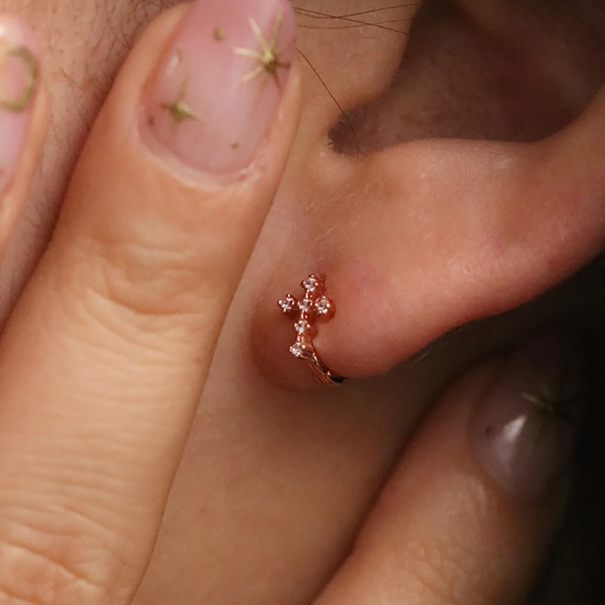 Cubic cross huggie earring - Image 10