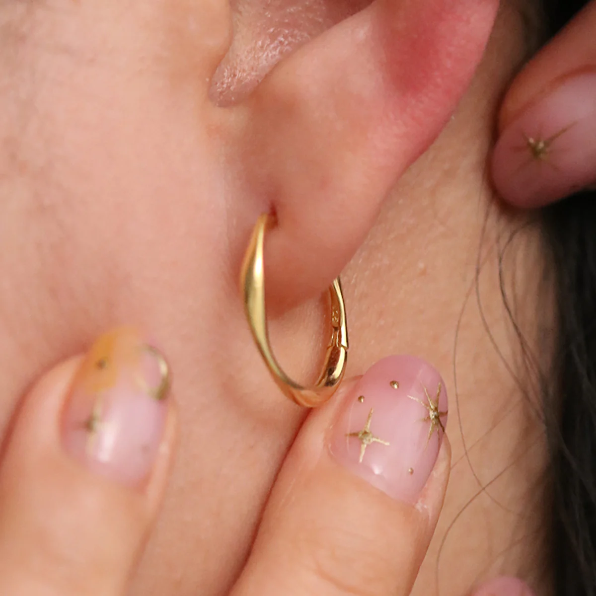 Twisted one-touch earrings - Image 3