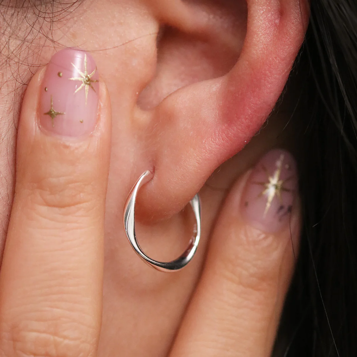 Twisted one-touch earrings - Image 6