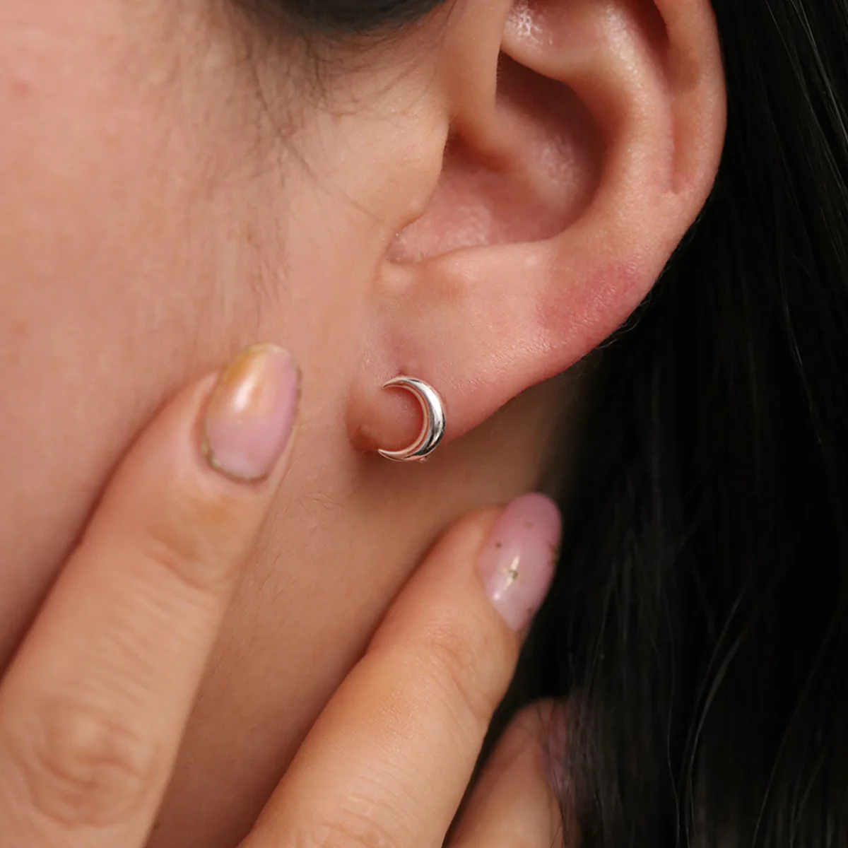 Crescent huggie earrings - Image 11