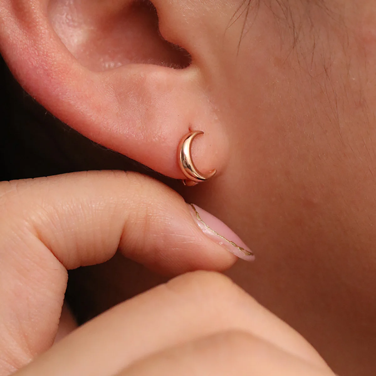 Crescent huggie earrings - Image 15