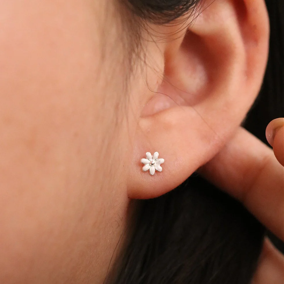 Colour daisy earirngs - Image 4