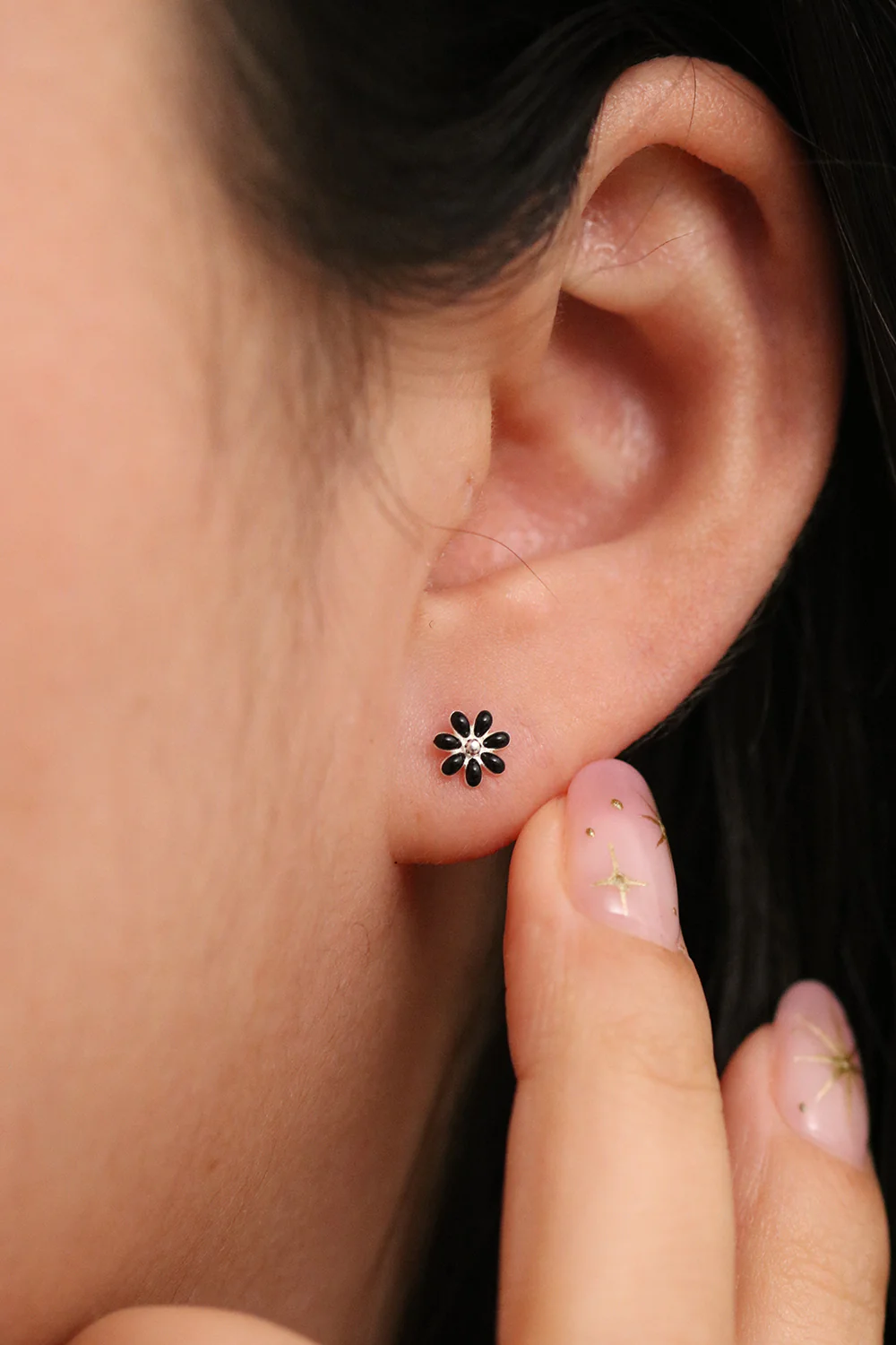 Colour daisy earirngs - Image 9