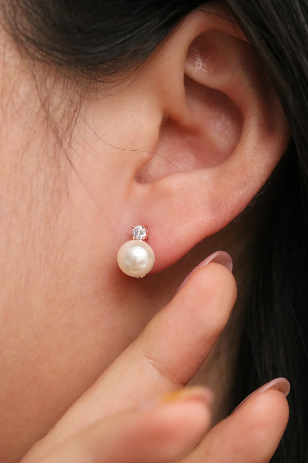 Cubic Stud Pearl Earrings - Image 4