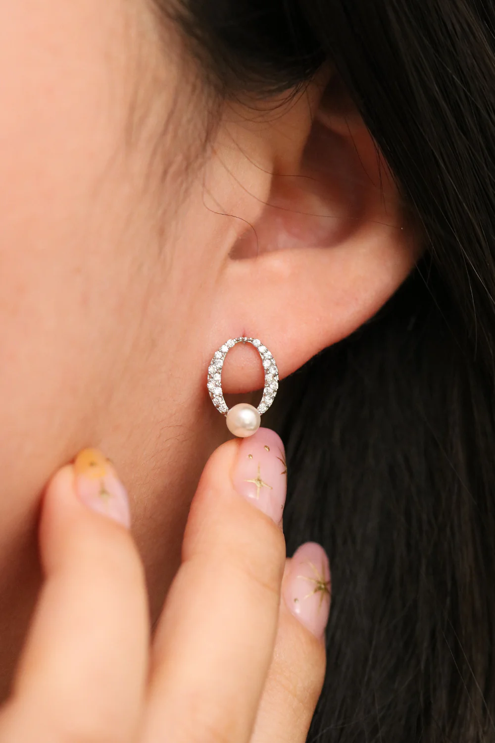 Cubic Oval Pearl Earrings - Image 4