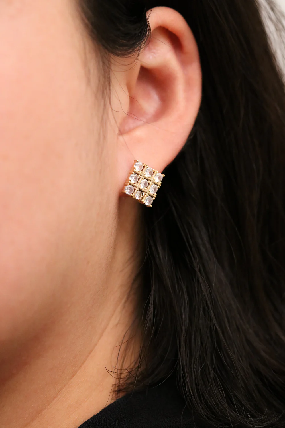 Cubic Diamond Shape Earrings - Image 5