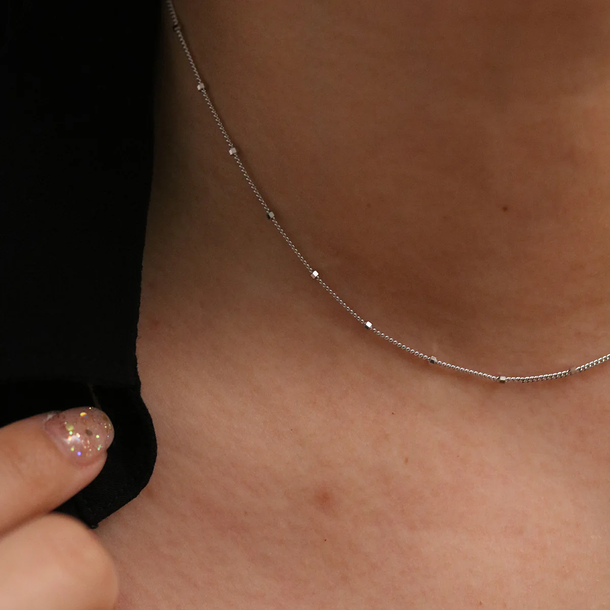 Relay bolts necklace - Image 4