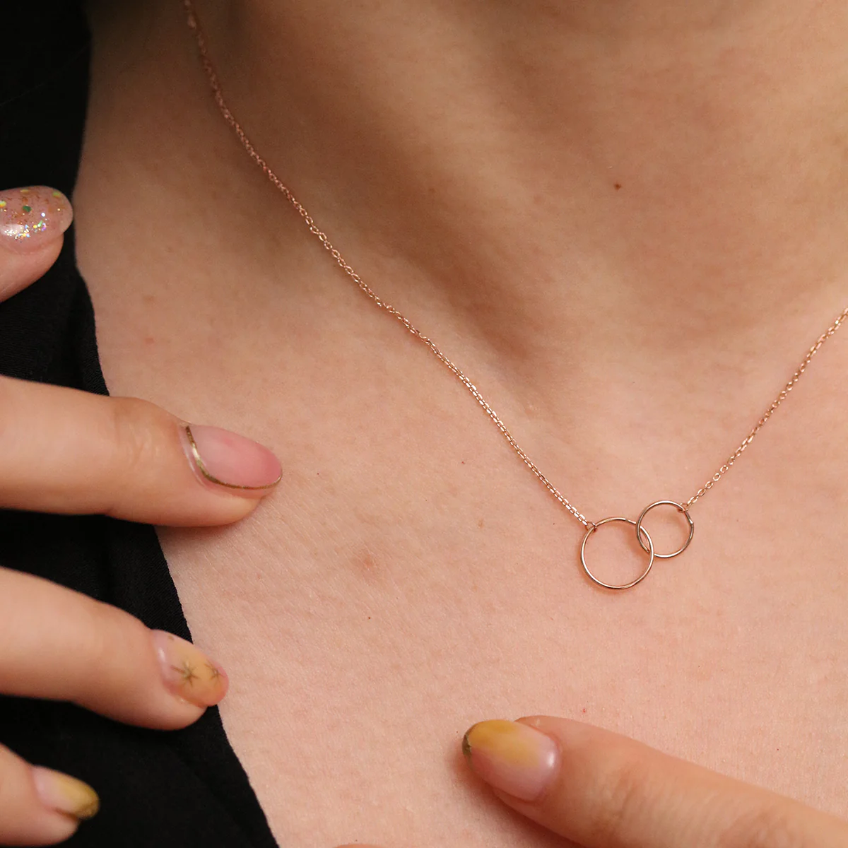 Double circles necklace - Image 5