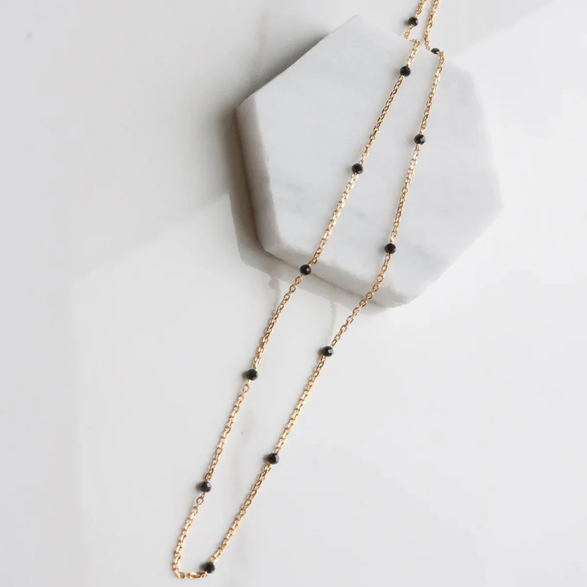 Black spinel relay necklace - Image 3