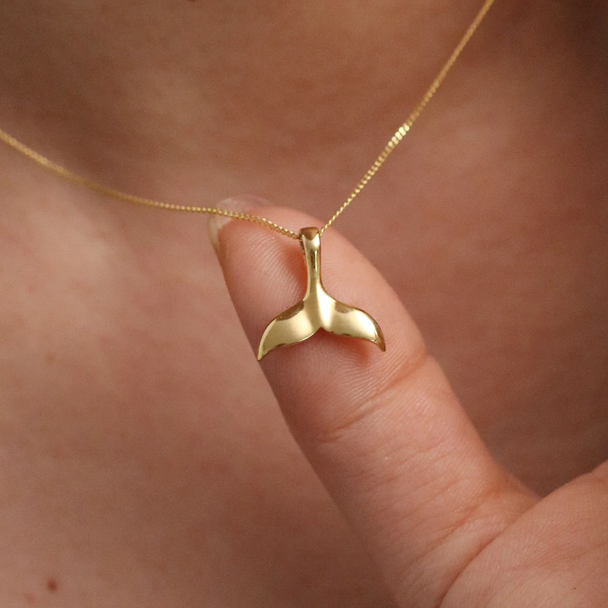 Dolphin tail necklace - Image 3
